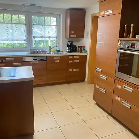 Ferienzimmer Oelhaf In Grau Self Check-in Mit Key Tresore Séjour chez l'habitant