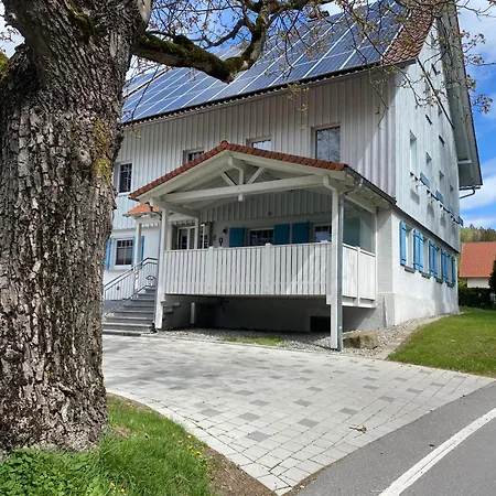 Ferienzimmer Oelhaf In Grau Self Check-in Mit Key Tresore Séjour chez l'habitant Wilhelmsdorf (Ravensburg)